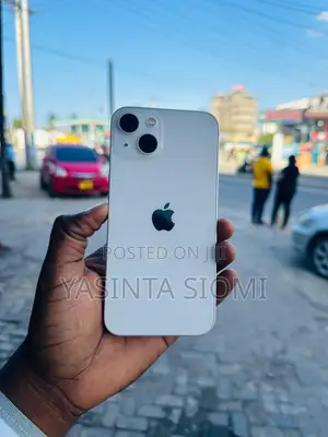 Apple iPhone 13 128 GB White