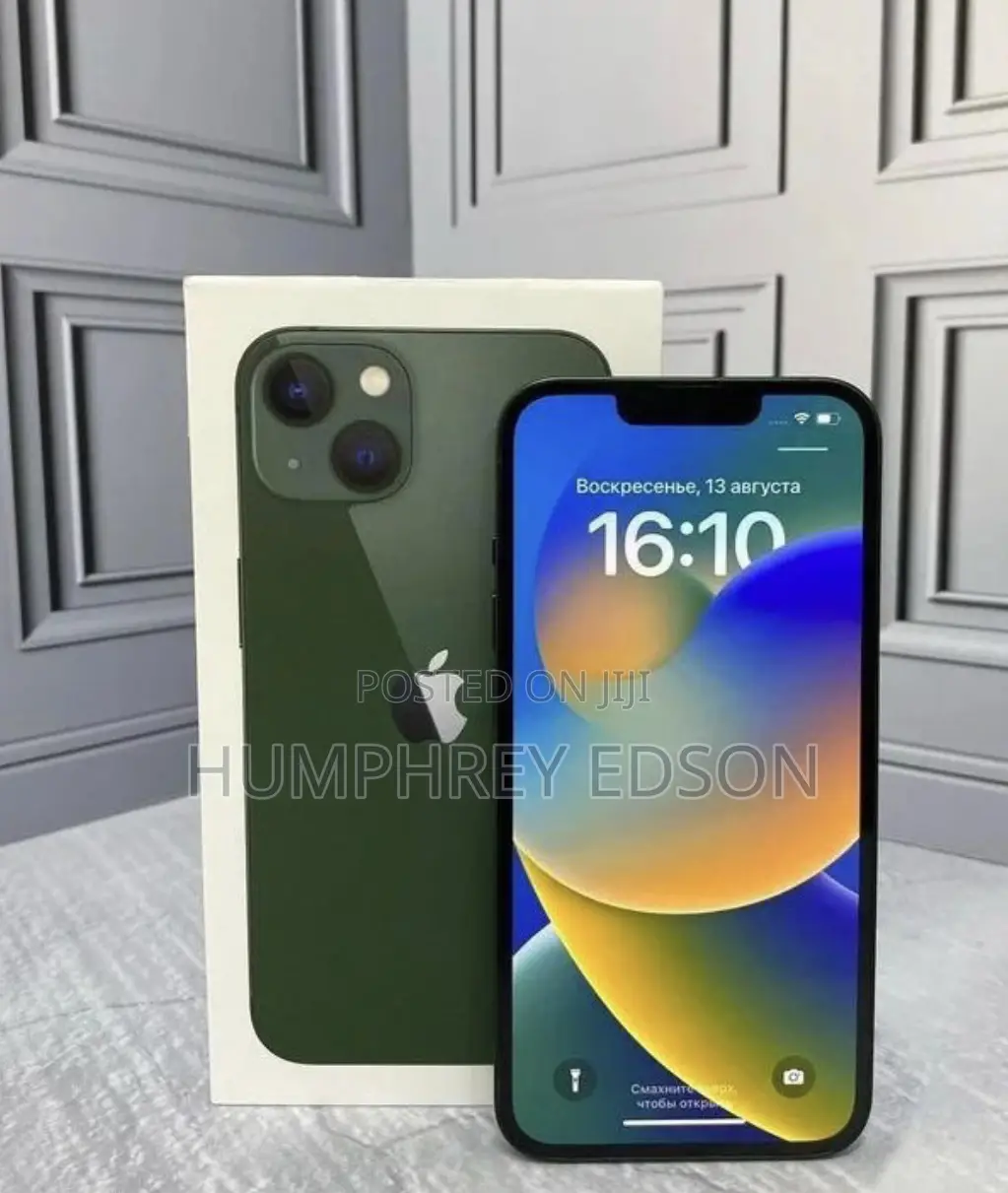 New Apple iPhone 13 128 GB Green