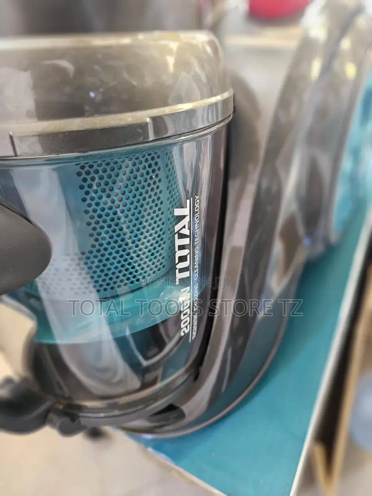 Total Vacuum Cleaner 2.5L