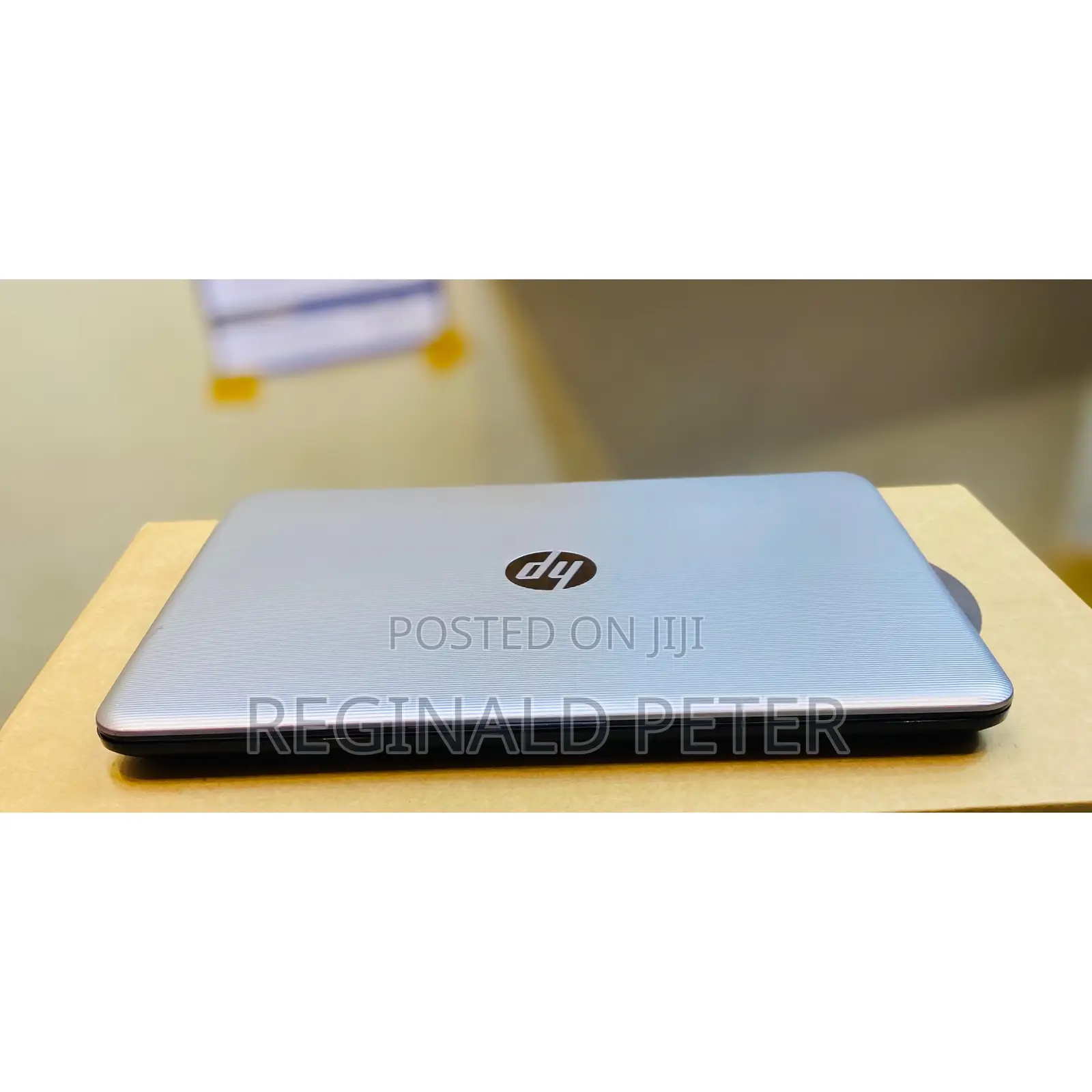 Laptop HP 8GB AMD A4 HDD+SSD 500GB