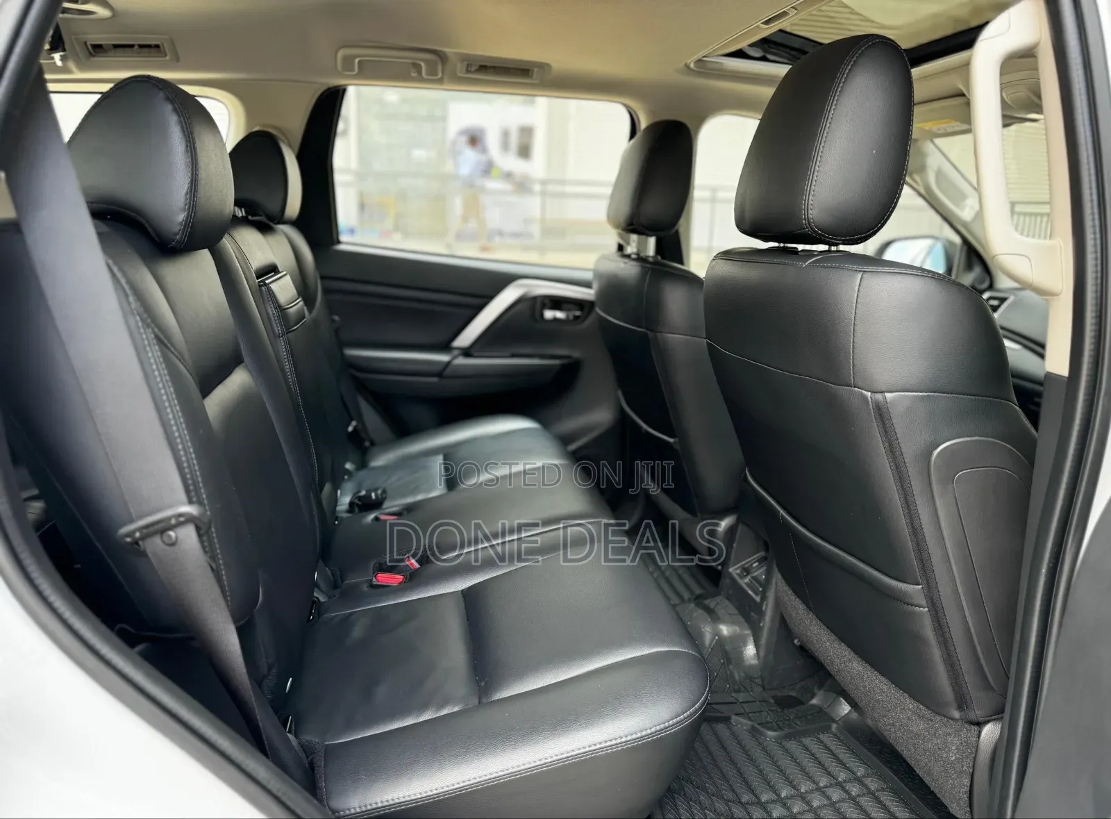 Mitsubishi Pajero 2021 White