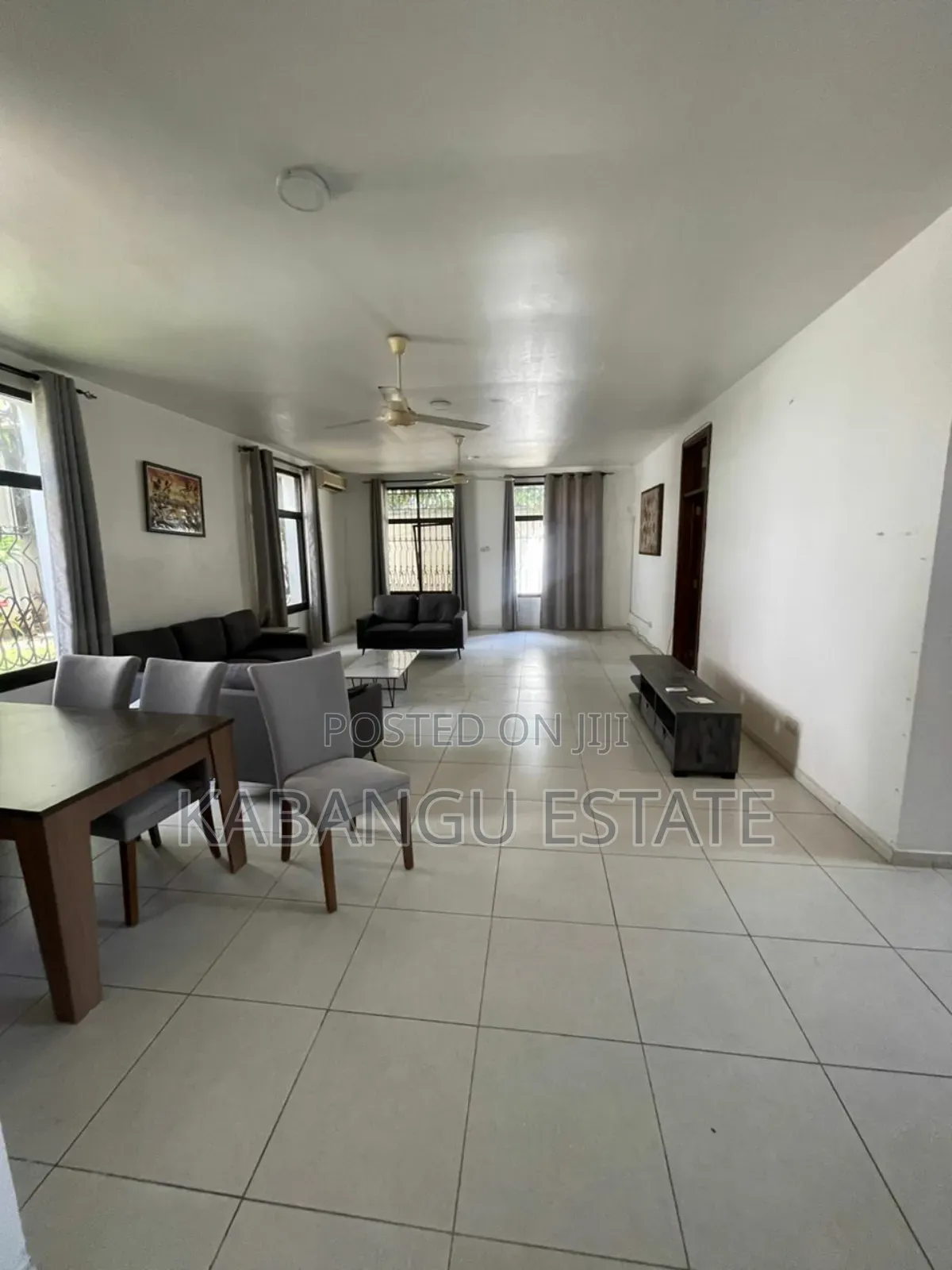 Furnished 4bdrm Villa in Ada Estates for rent
