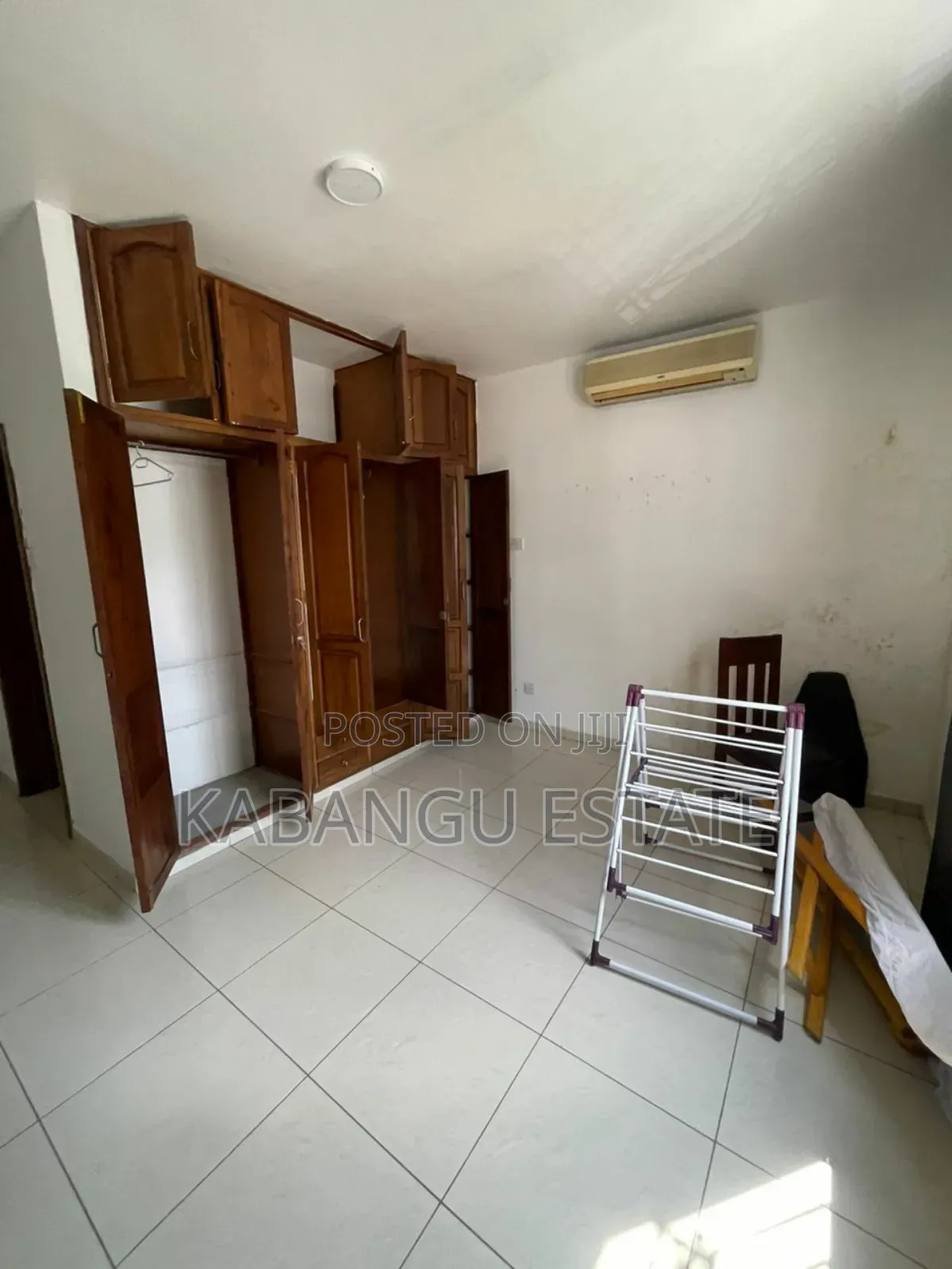 Furnished 4bdrm Villa in Ada Estates for rent
