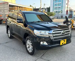 Toyota Land Cruiser 4.5 V8 VXR 2018 Black