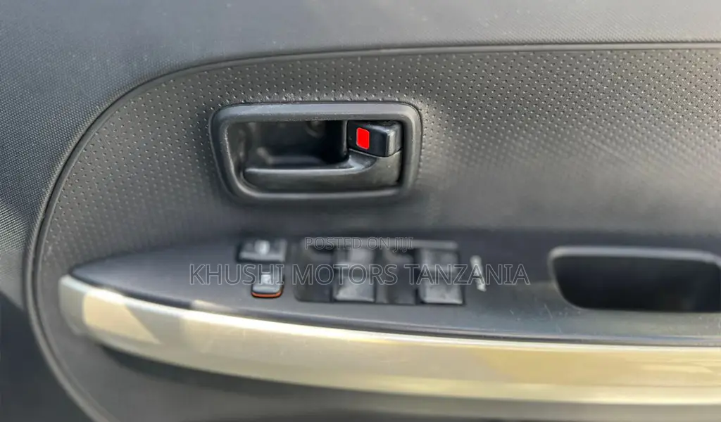 Toyota IST 2003 Pearl