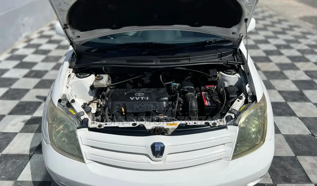 Toyota IST 2003 Pearl