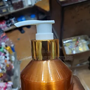 Half Cast Carotte Lightening Body Milk 450ml