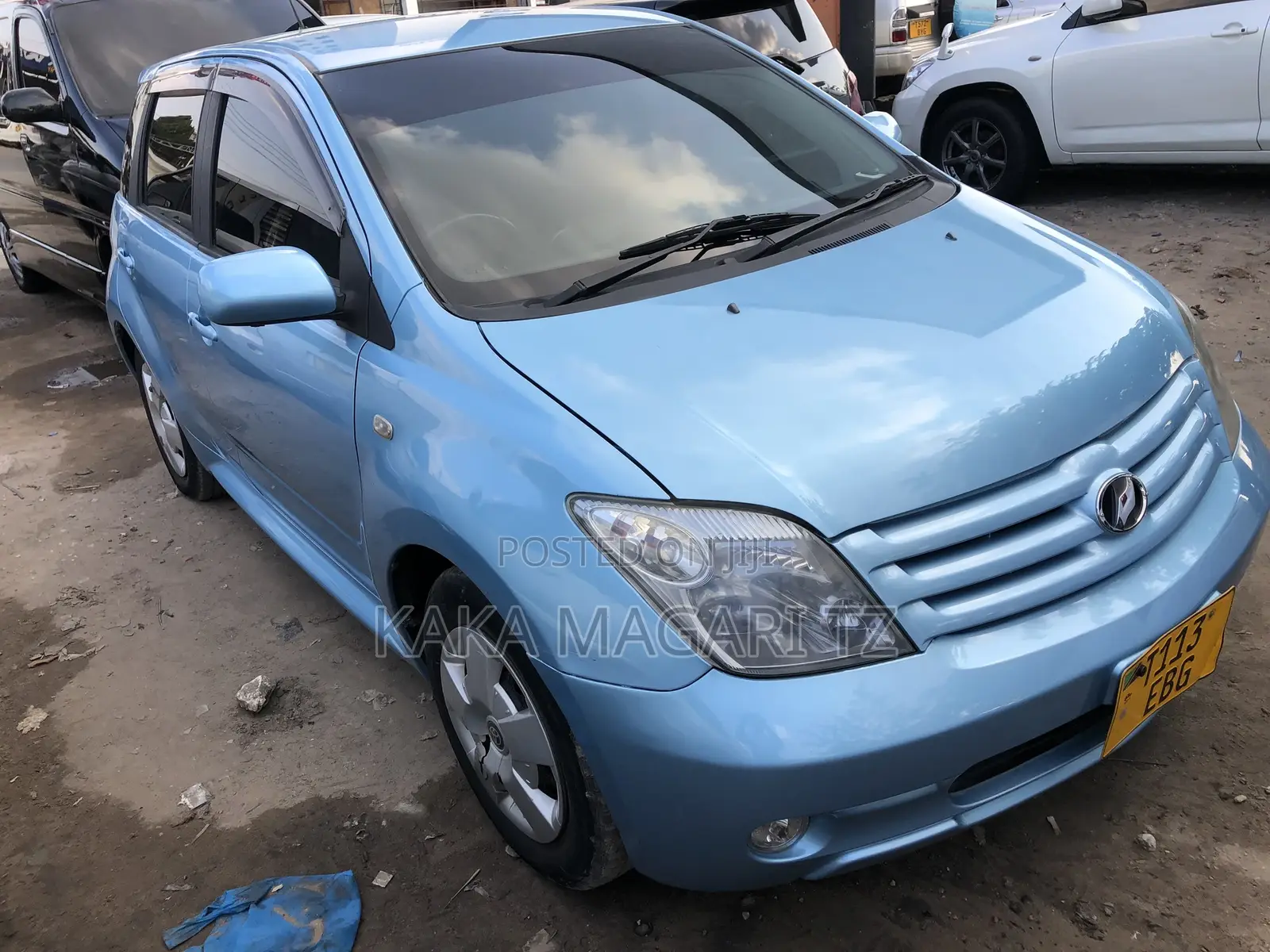 Toyota IST 2005 Blue