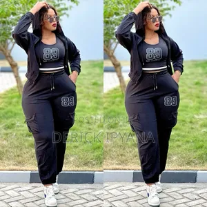 Photo - New 3pcs Women's Tracksuits