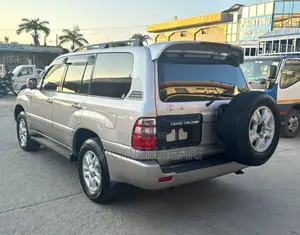 Toyota Land Cruiser 2003 Silver