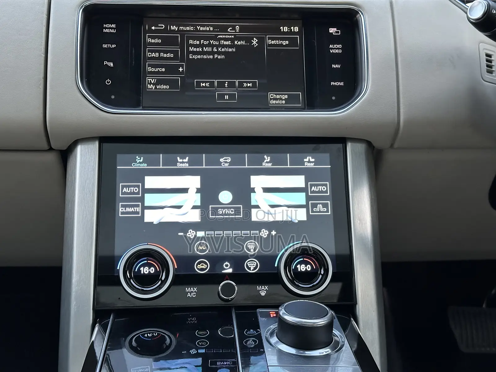 Land Rover Discovery 2015 Gold