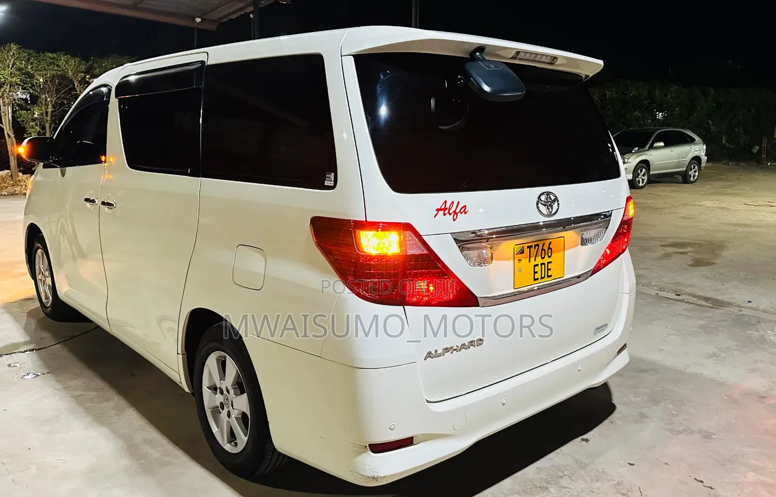 Toyota Alphard 2008 Off white
