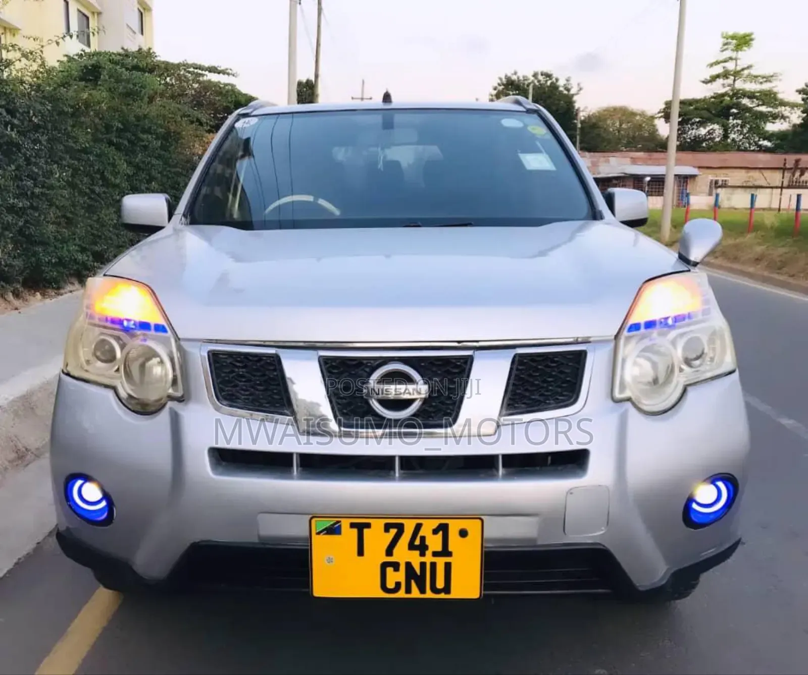 Nissan X-Trail 2010 Silver