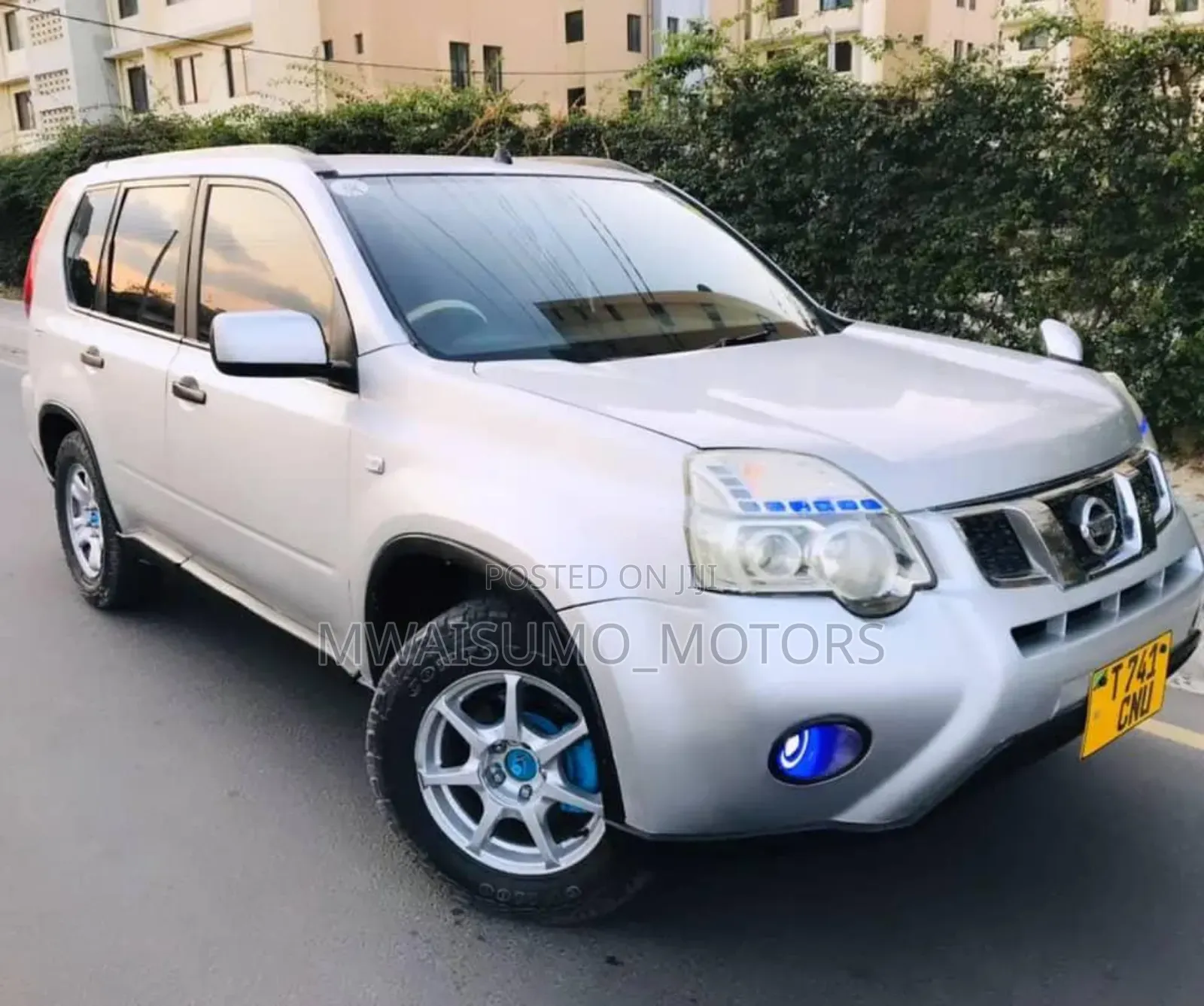 Nissan X-Trail 2010 Silver