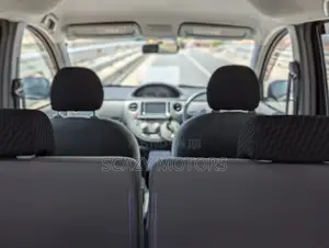 Toyota Sienta 2008 Gray