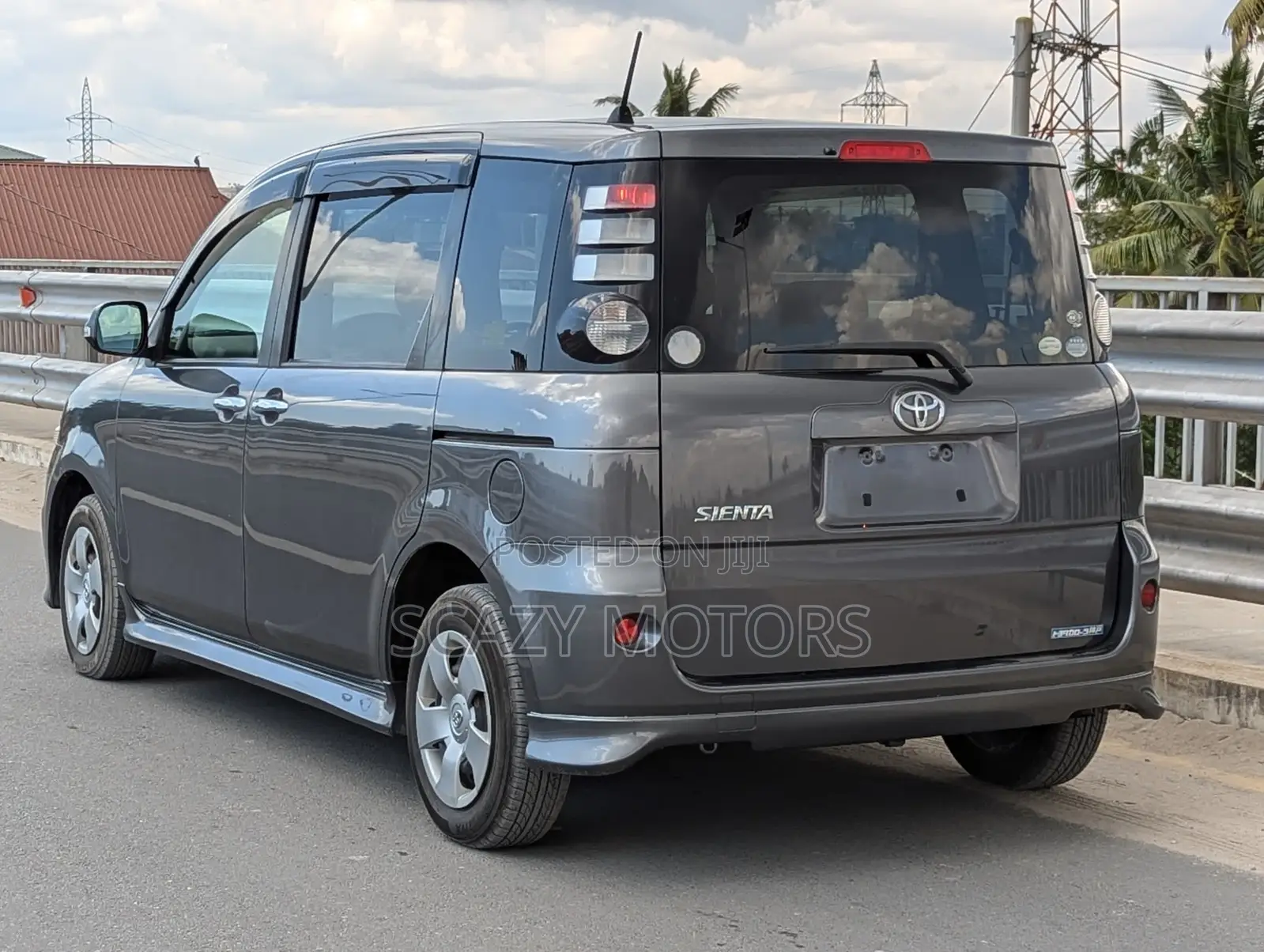 Toyota Sienta 2008 Gray