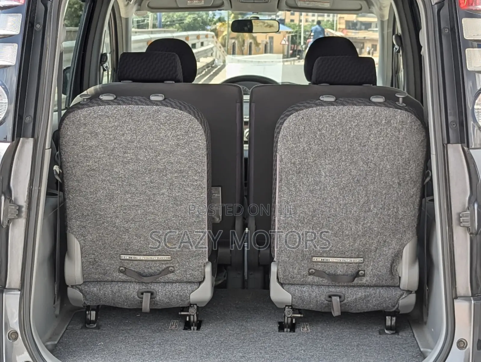 Toyota Sienta 2008 Gray