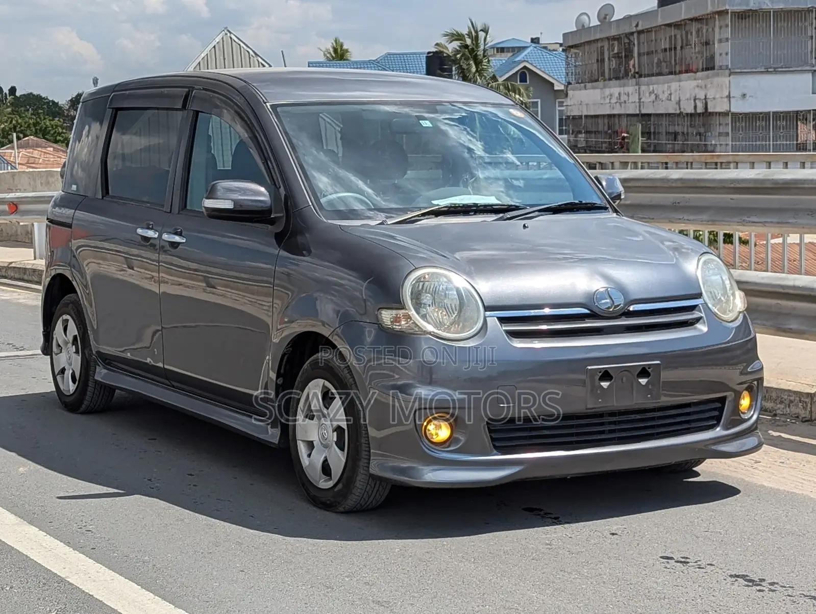 Toyota Sienta 2008 Gray
