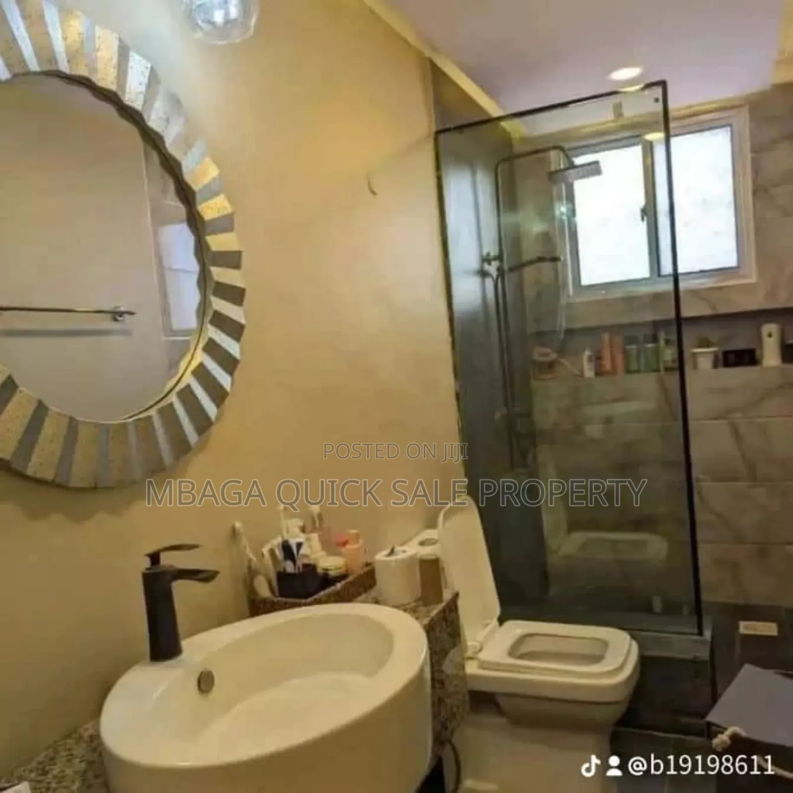5bdrm House in Msasani Beach for sale