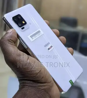 Sharp Aquos zero6 128 GB White