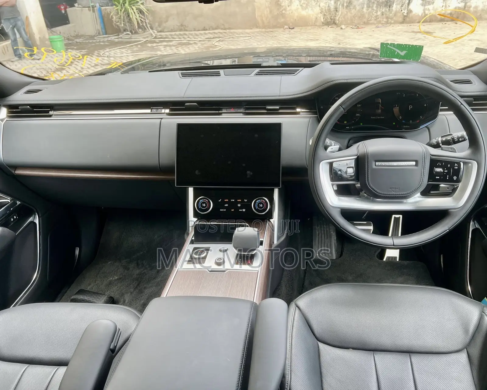 New Land Rover Range Rover Vogue 2024 Black