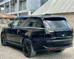New Land Rover Range Rover Vogue 2024 Black