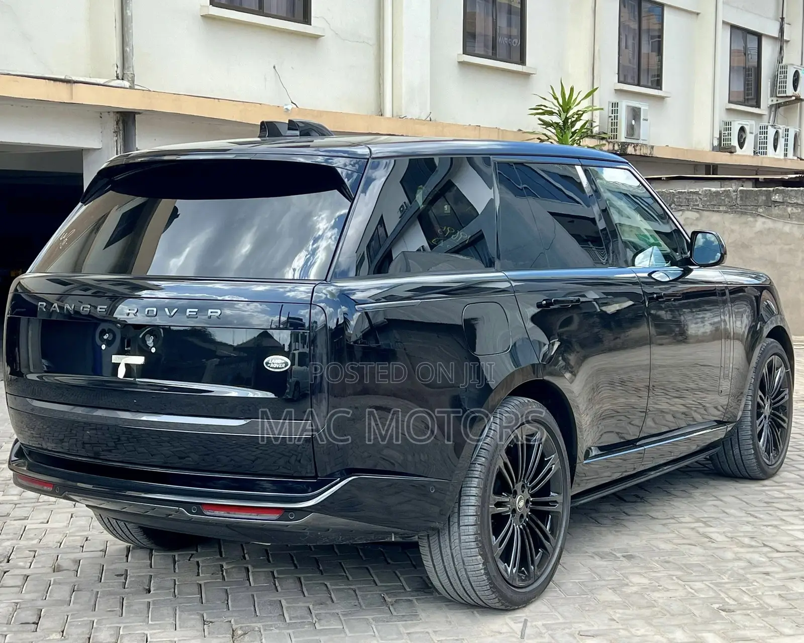 New Land Rover Range Rover Vogue 2024 Black