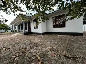 4bdrm House in Mbweni Kiembeni, Kinondoni for sale