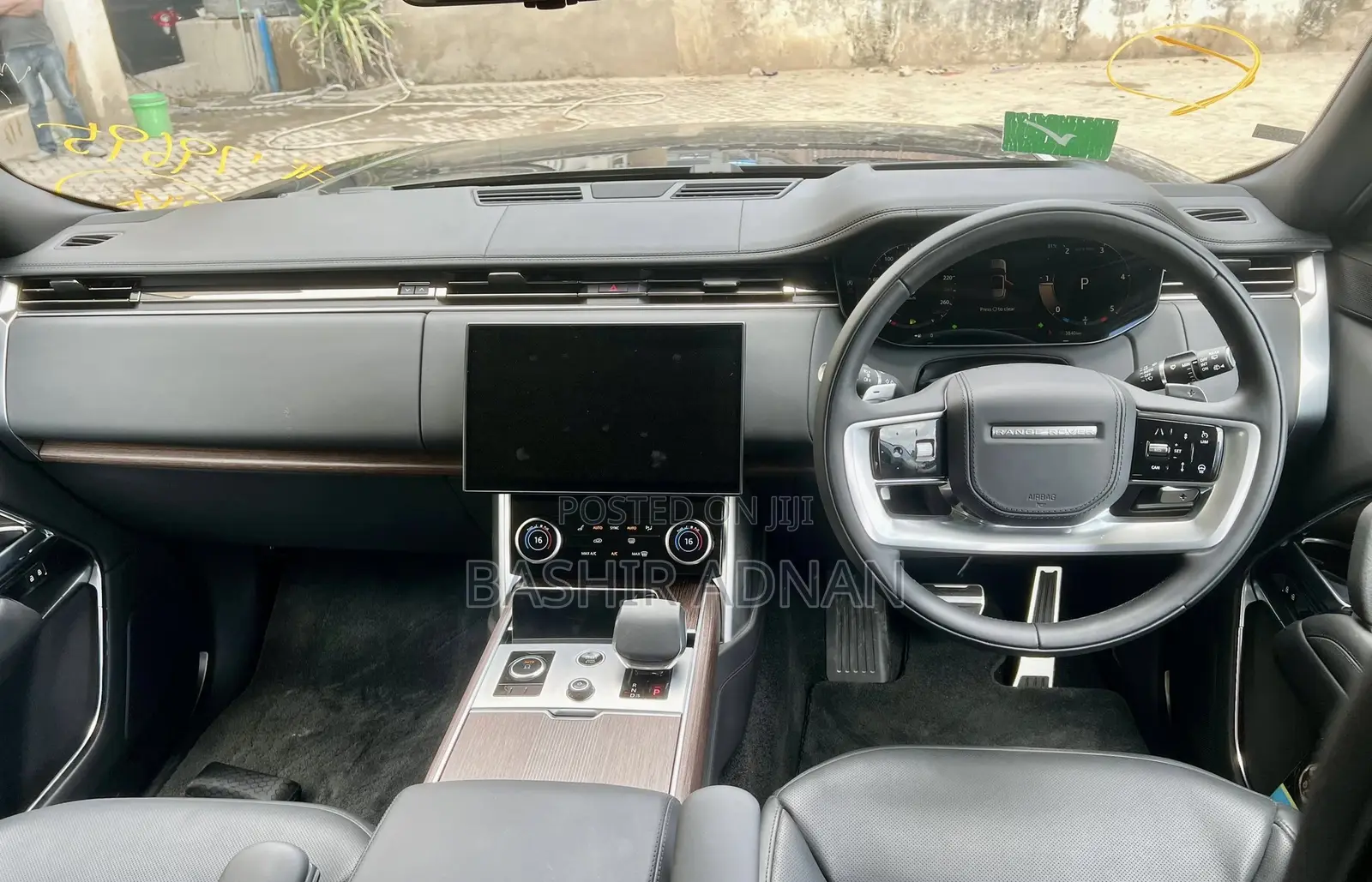 Land Rover Range Rover Vogue 2024 Black