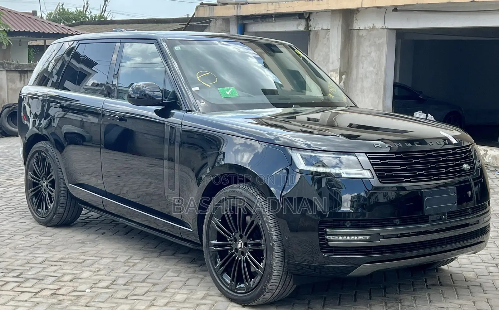 Land Rover Range Rover Vogue 2024 Black