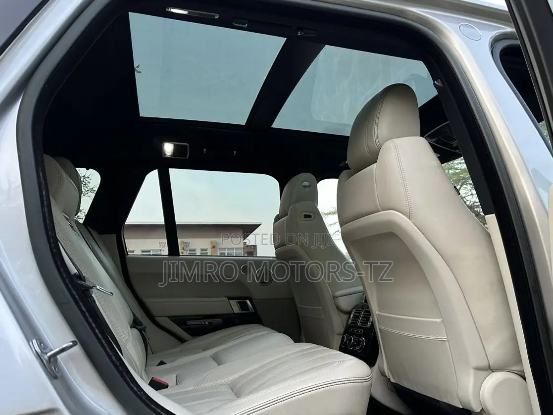 Land Rover Range Rover Vogue 2015 Silver