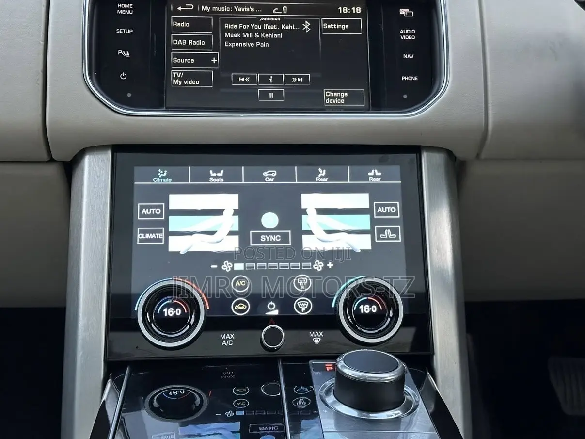 Land Rover Range Rover Vogue 2015 Silver
