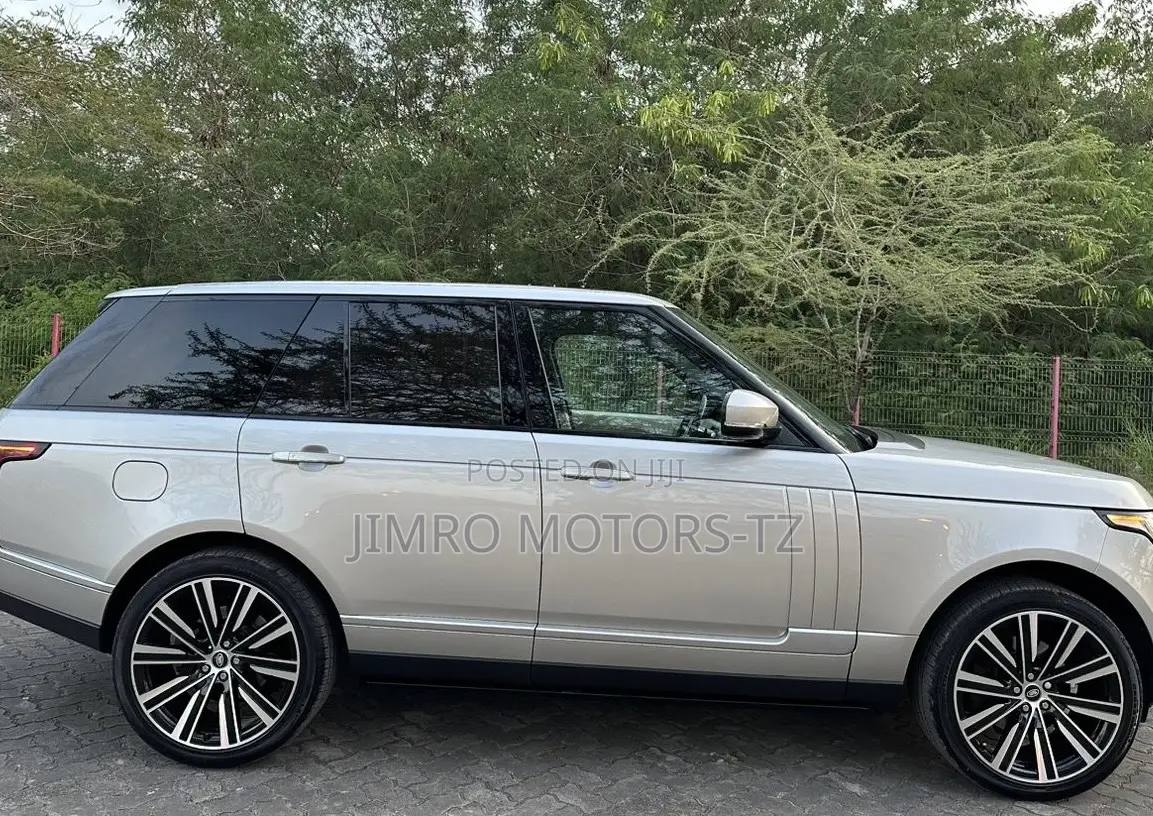 Land Rover Range Rover Vogue 2015 Silver