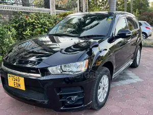 Mitsubishi Outlander 2011 Black
