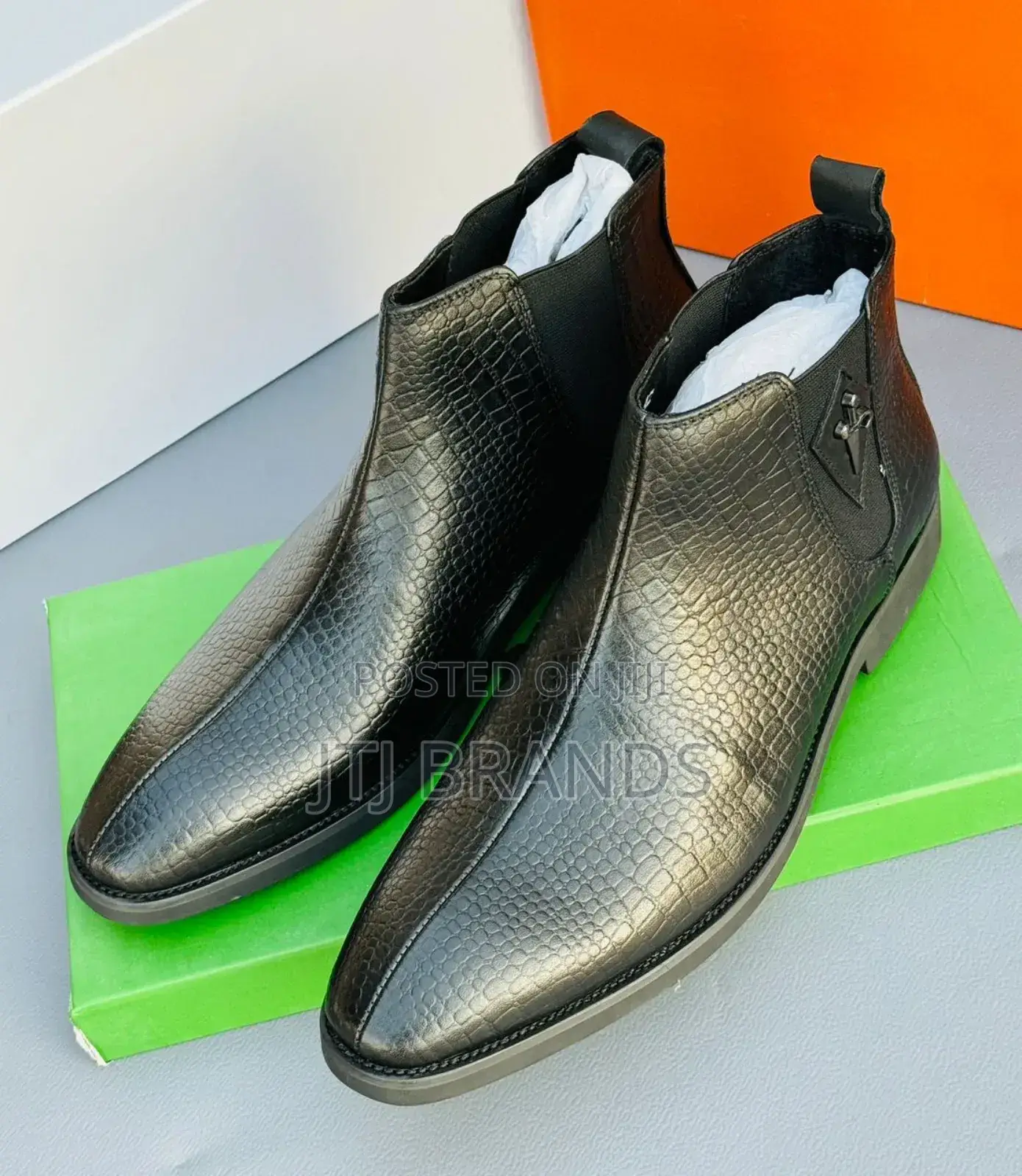 New Fashion Travota