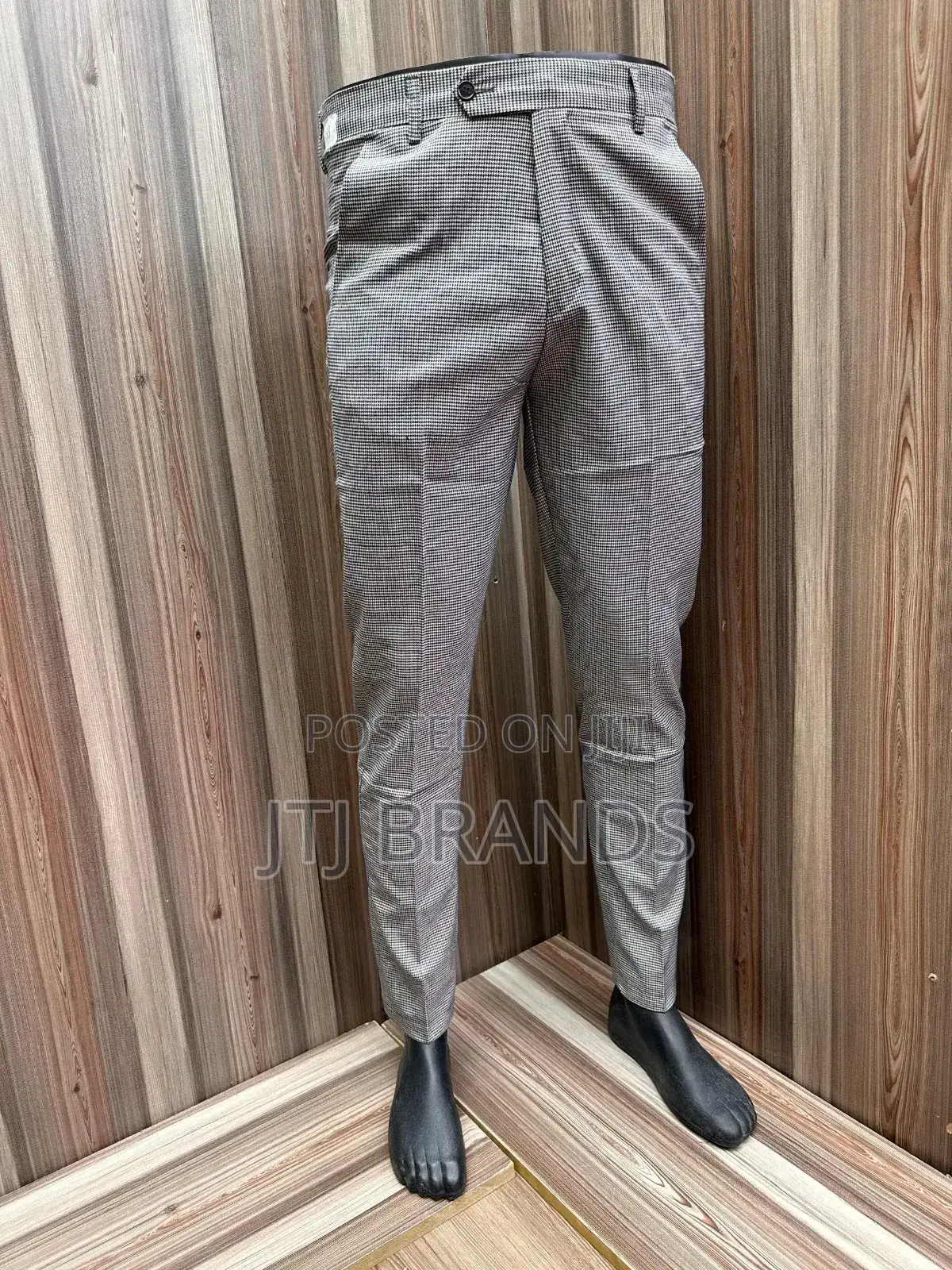 New Suitable Suits