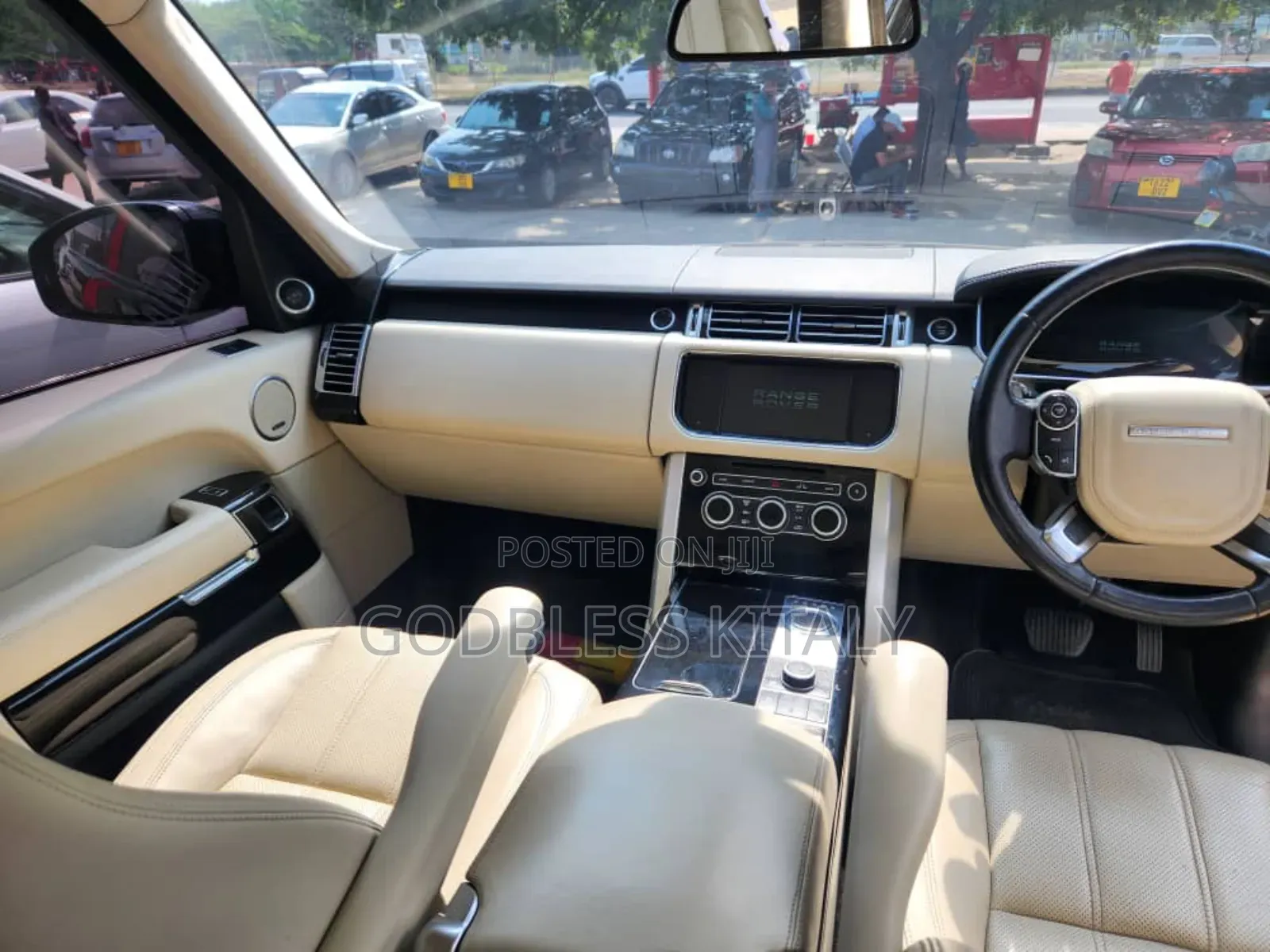 Land Rover Range Rover Vogue 2014 Black
