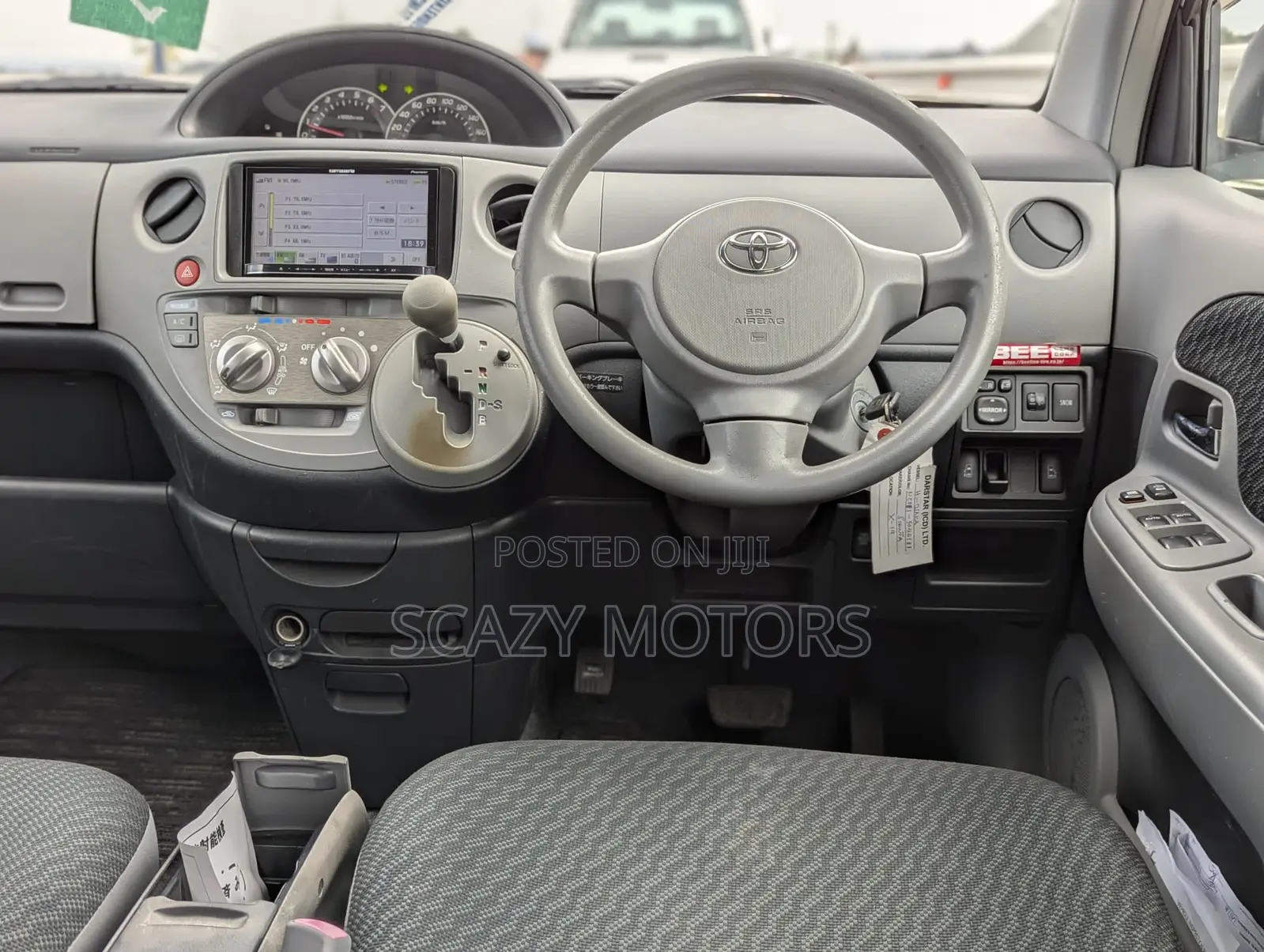 Toyota Sienta 2008 White