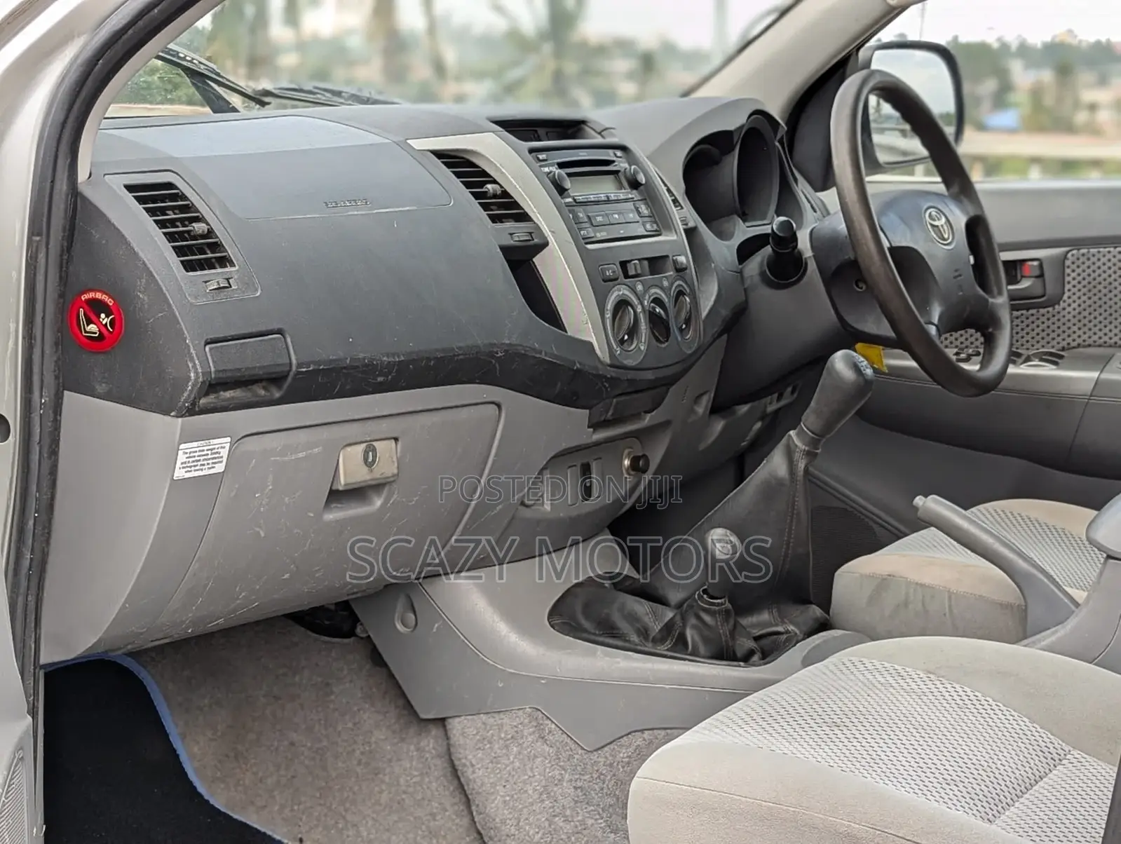 Toyota Hilux 2006 Silver