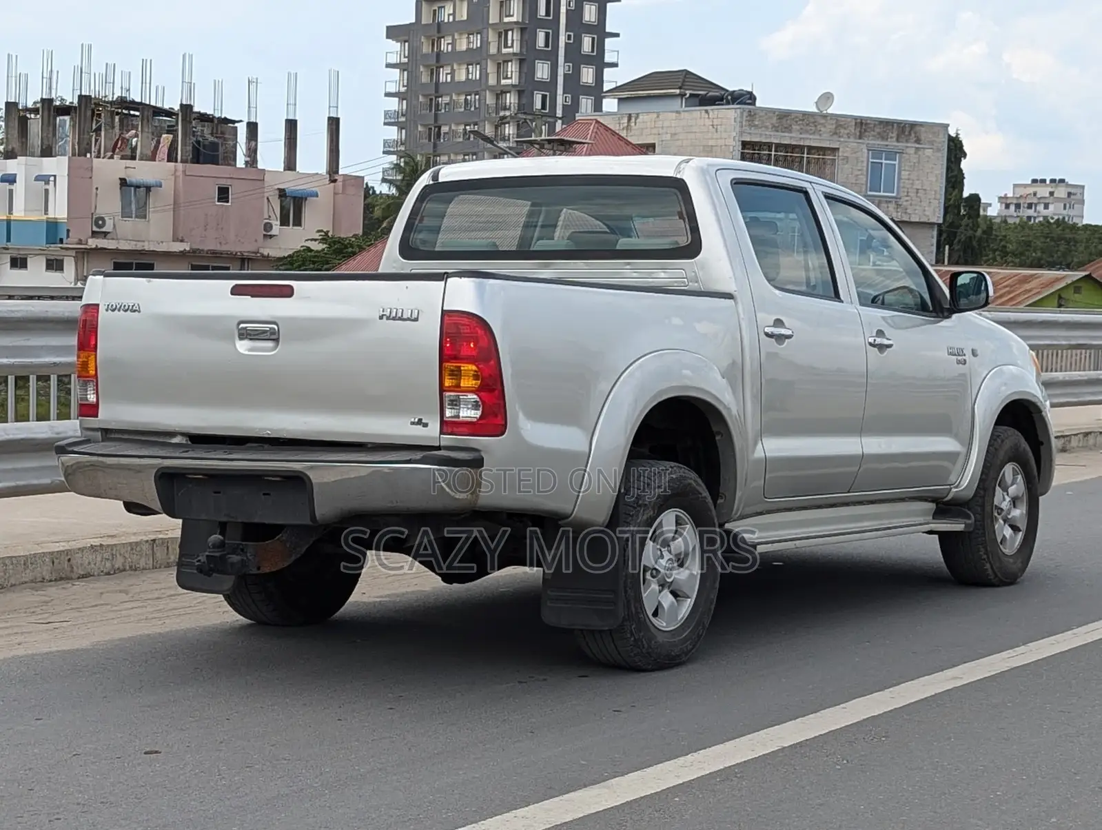 Toyota Hilux 2006 Silver