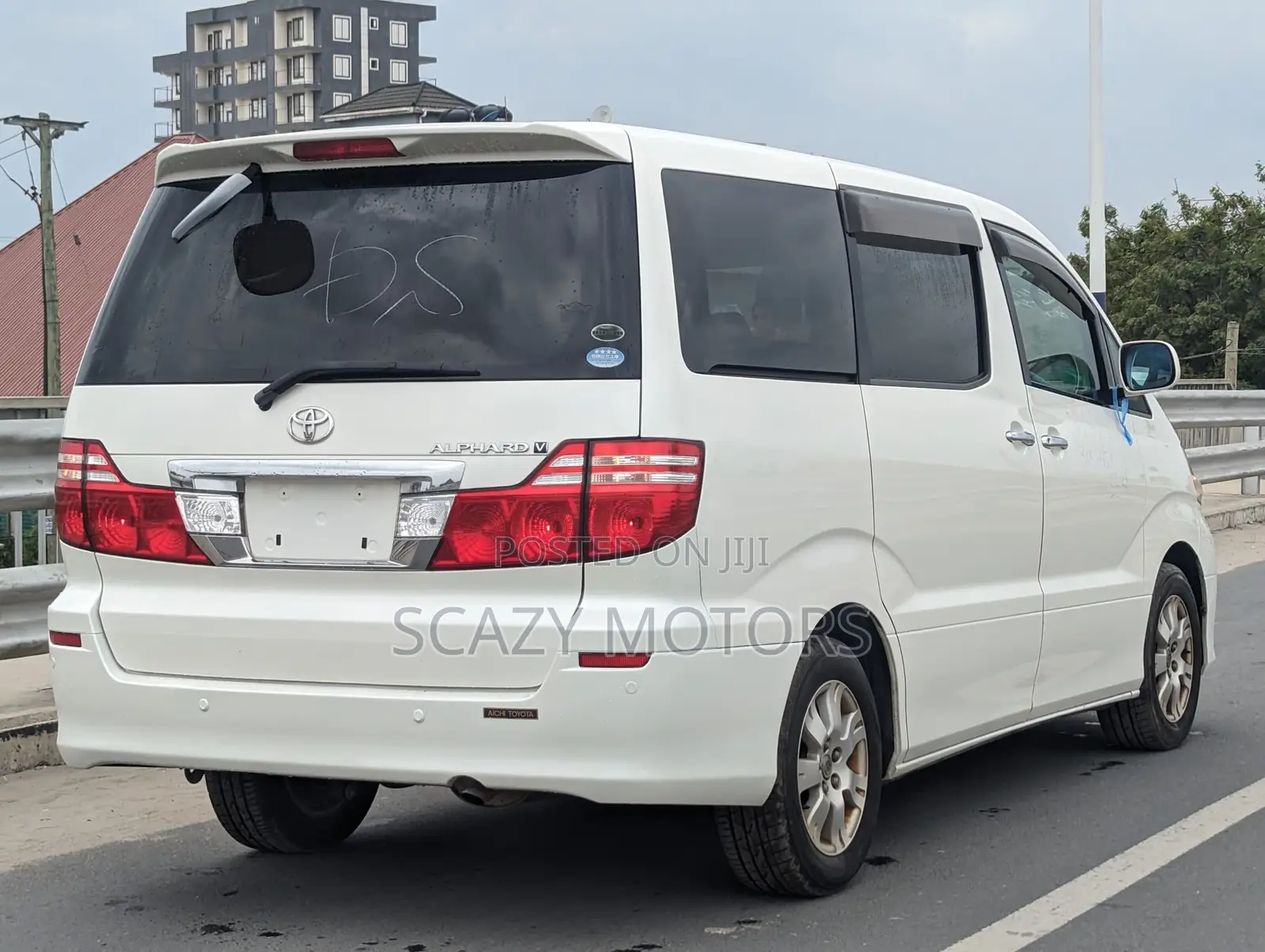 Toyota Alphard 2005 Off white