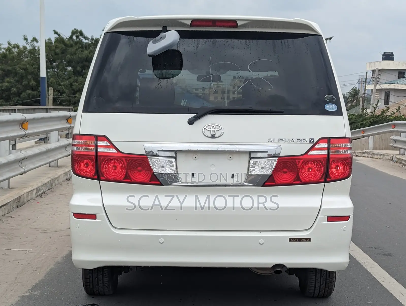 Toyota Alphard 2005 Off white