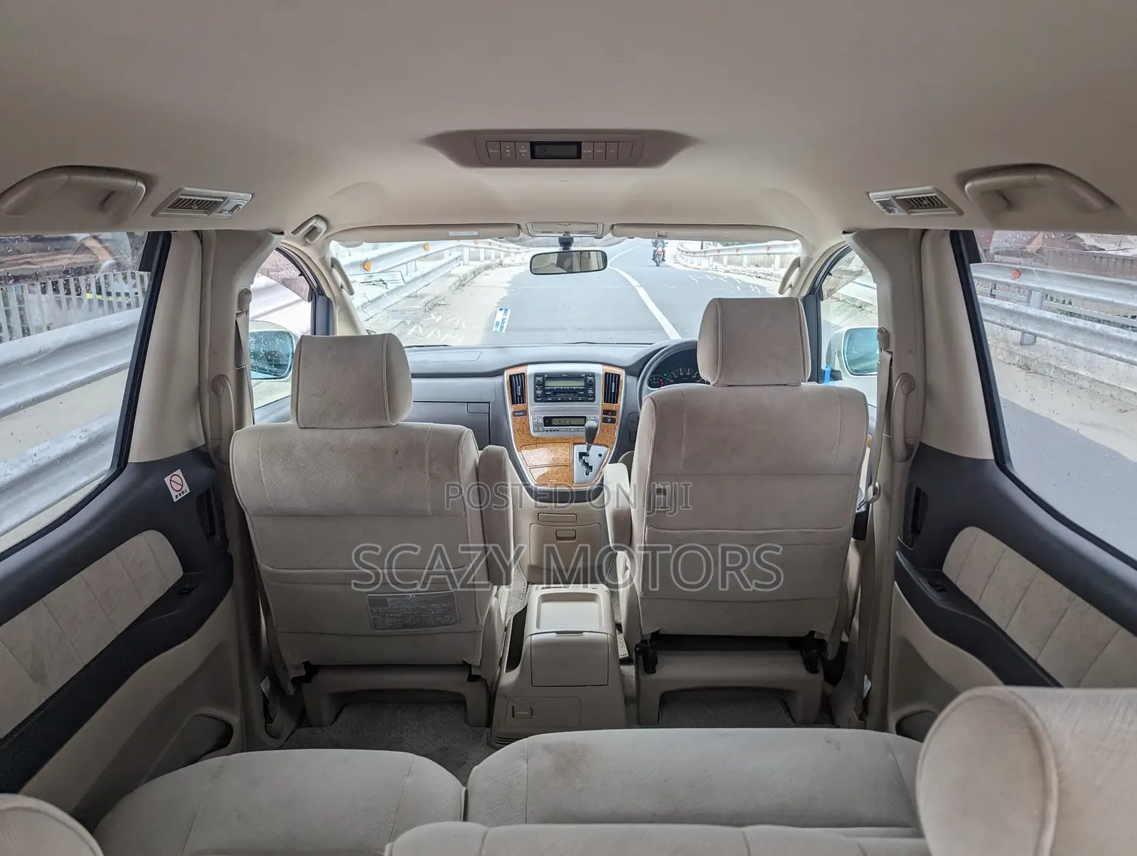 Toyota Alphard 2005 Off white