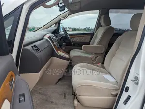 Toyota Alphard 2005 Off white