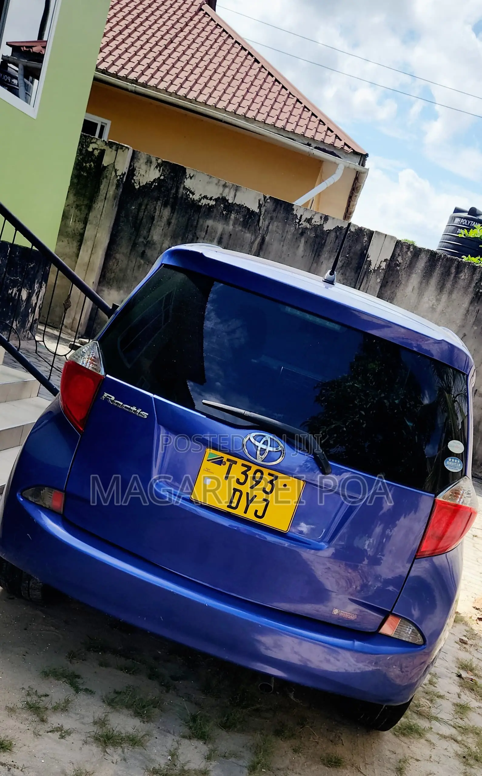 Toyota Ractis 2005 Blue