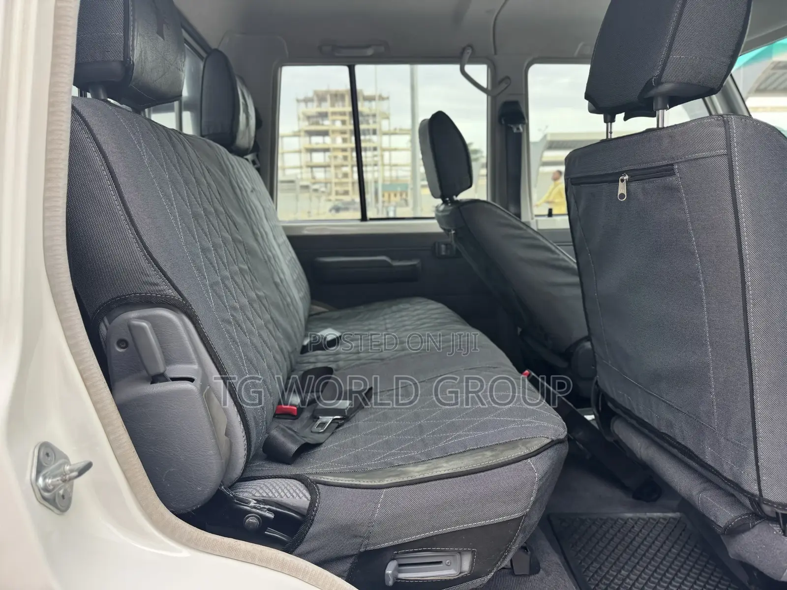 Toyota Land Cruiser 2014 White