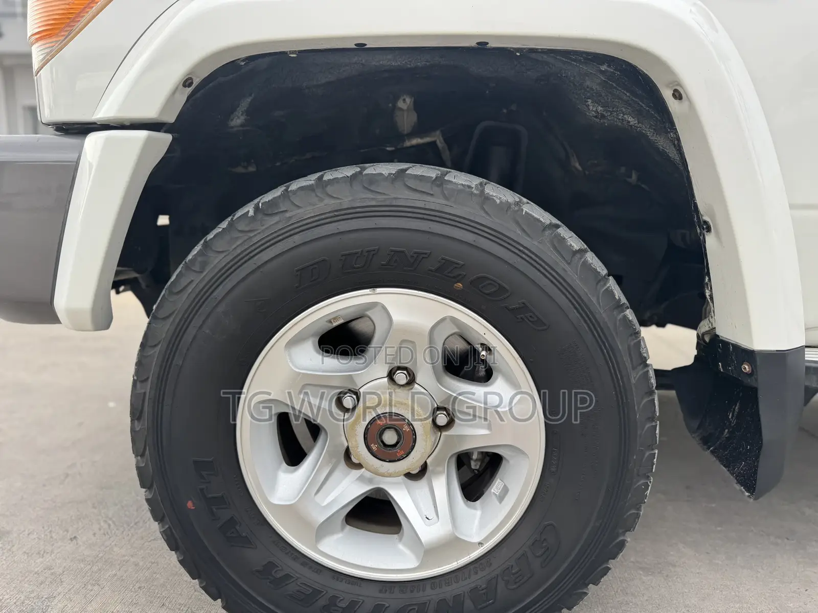 Toyota Land Cruiser 2014 White