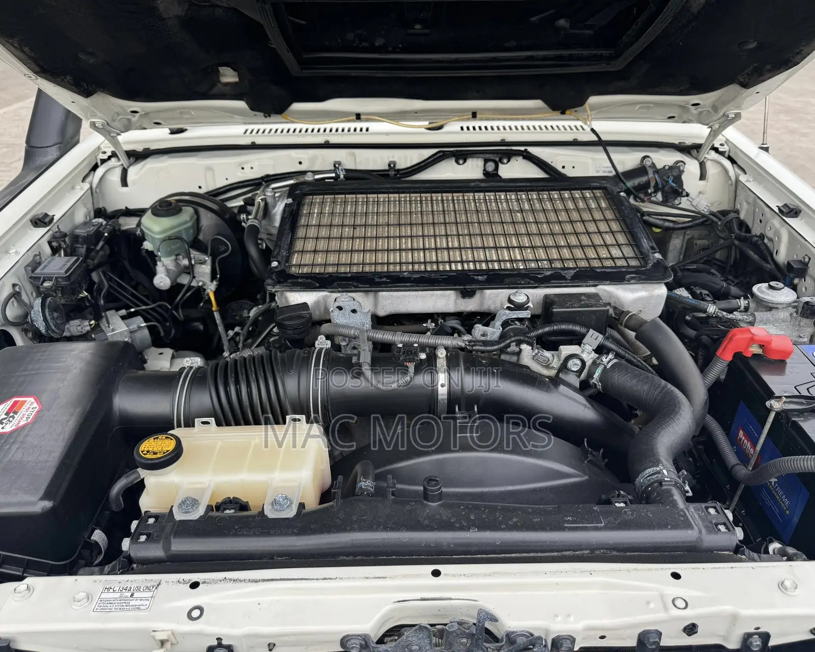Toyota Land Cruiser 2014 White