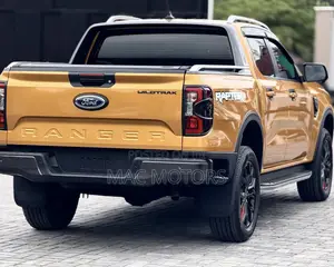 Ford Ranger 2023 Orange