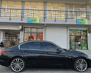 BMW 3 Series 2013 Black